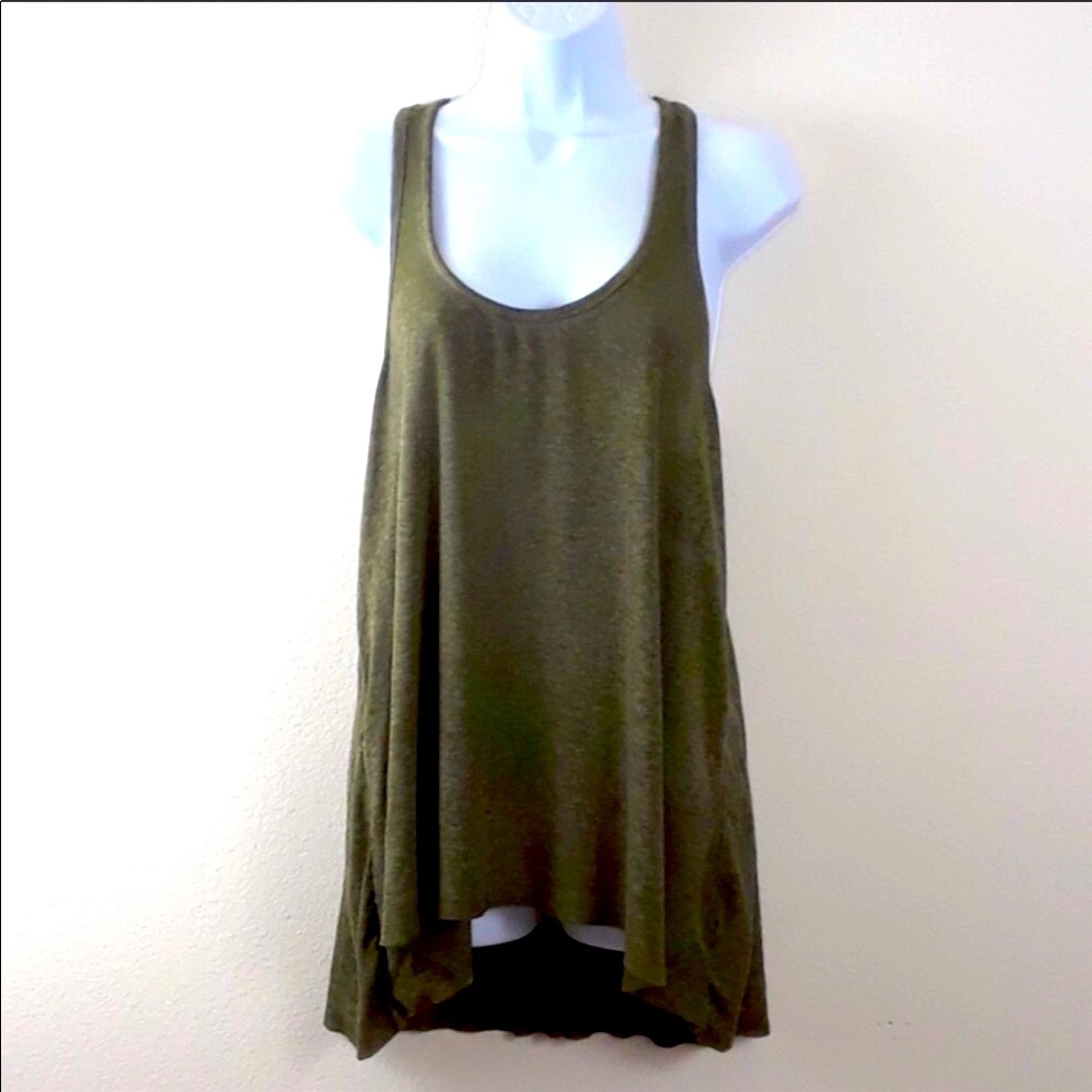 Sun & Shadow Green Razorback Top Nordstrom Brand Longer Back Loose Fit